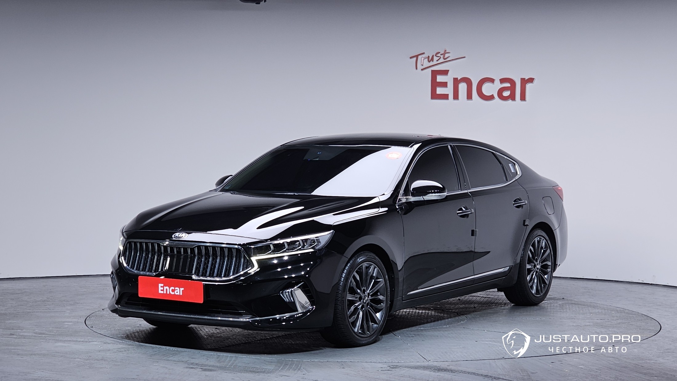 Автомобиль Kia K7