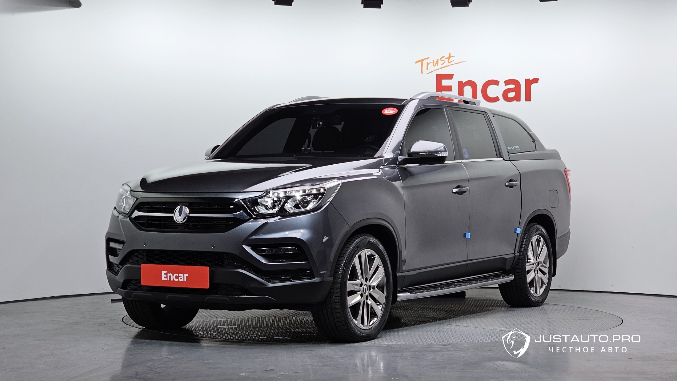 Автомобиль KG_Mobility_Ssangyong Rexton