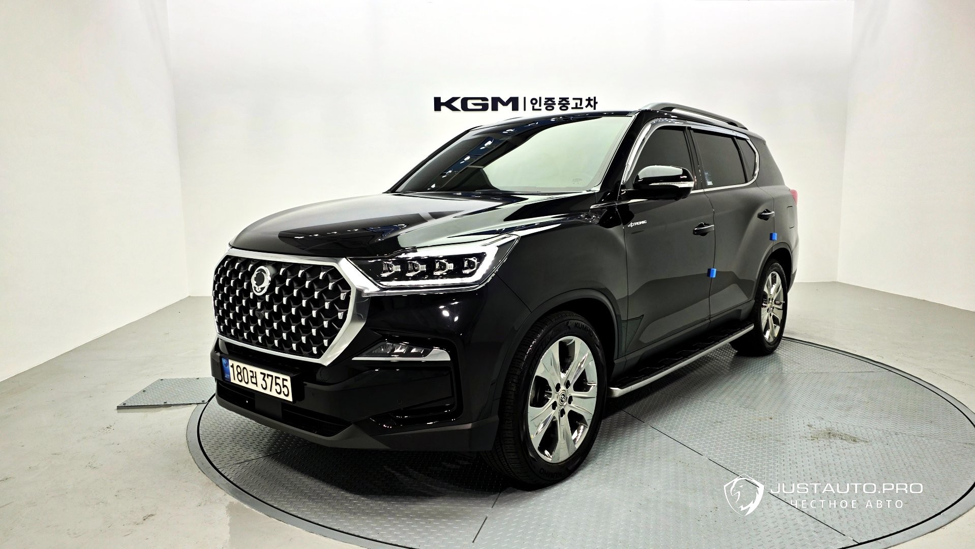 Автомобиль KG_Mobility_Ssangyong Rexton