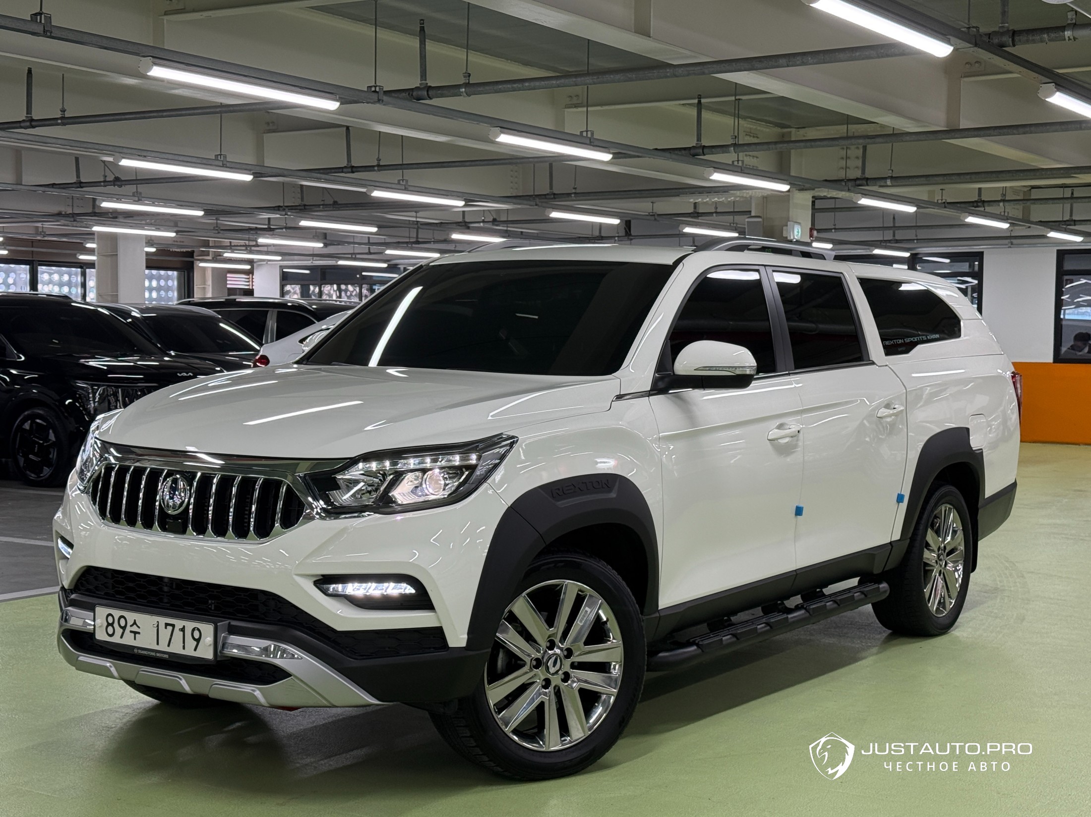 Автомобиль KG_Mobility_Ssangyong Rexton