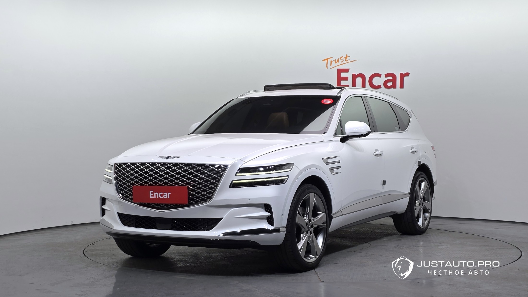 Автомобиль Genesis GV80