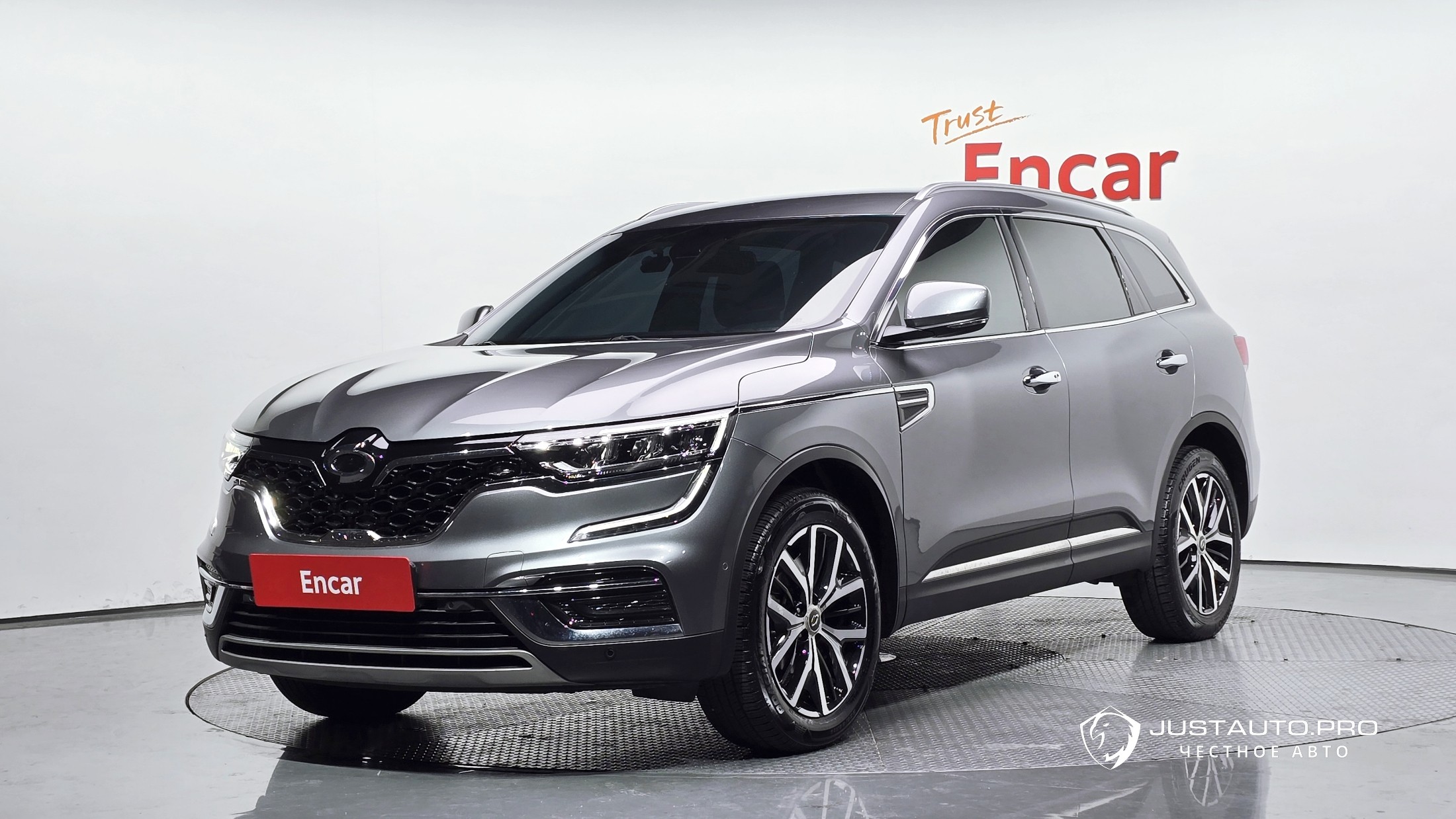 Автомобиль Renault-KoreaSamsung QM6