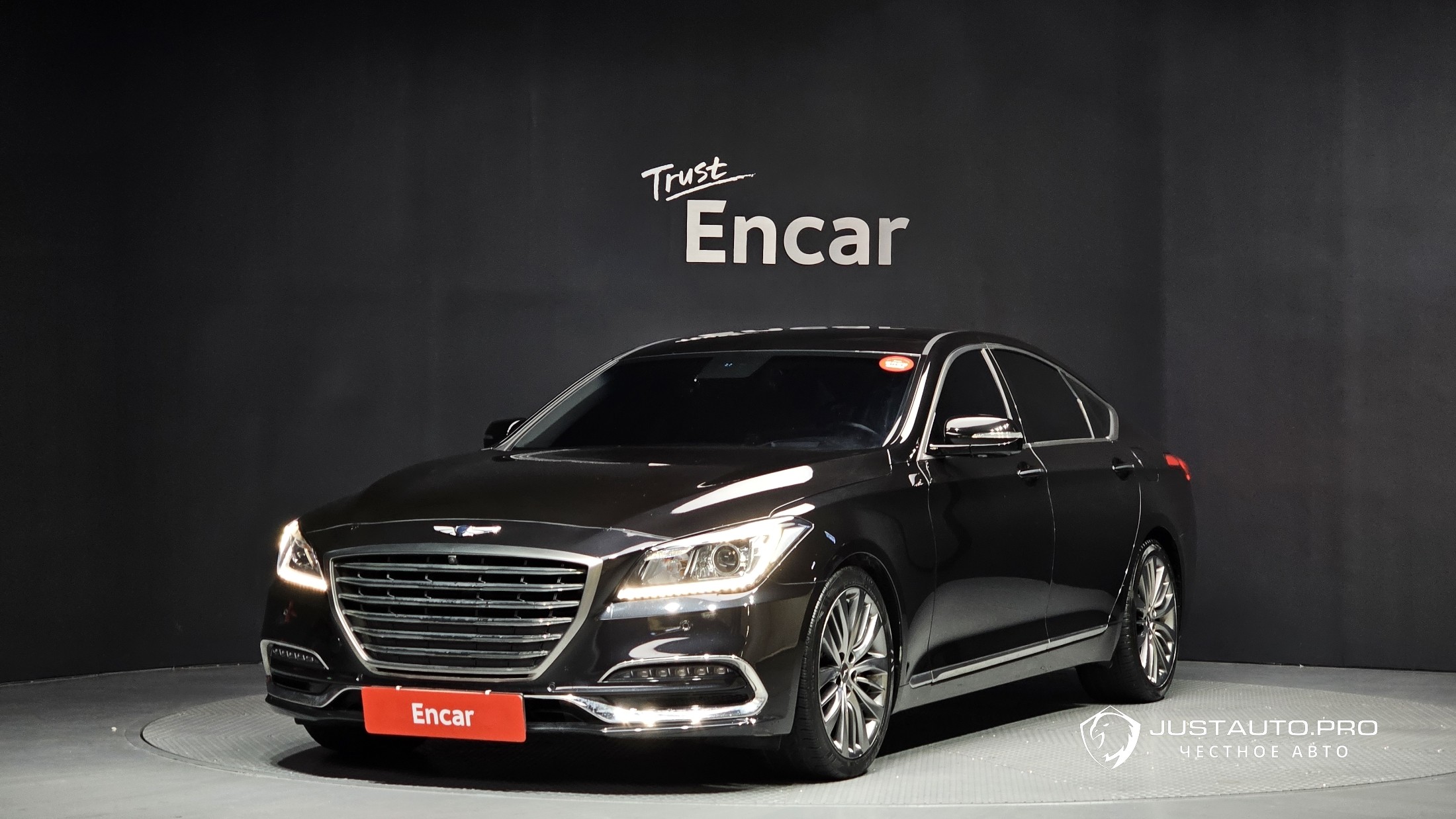 Автомобиль Genesis G80