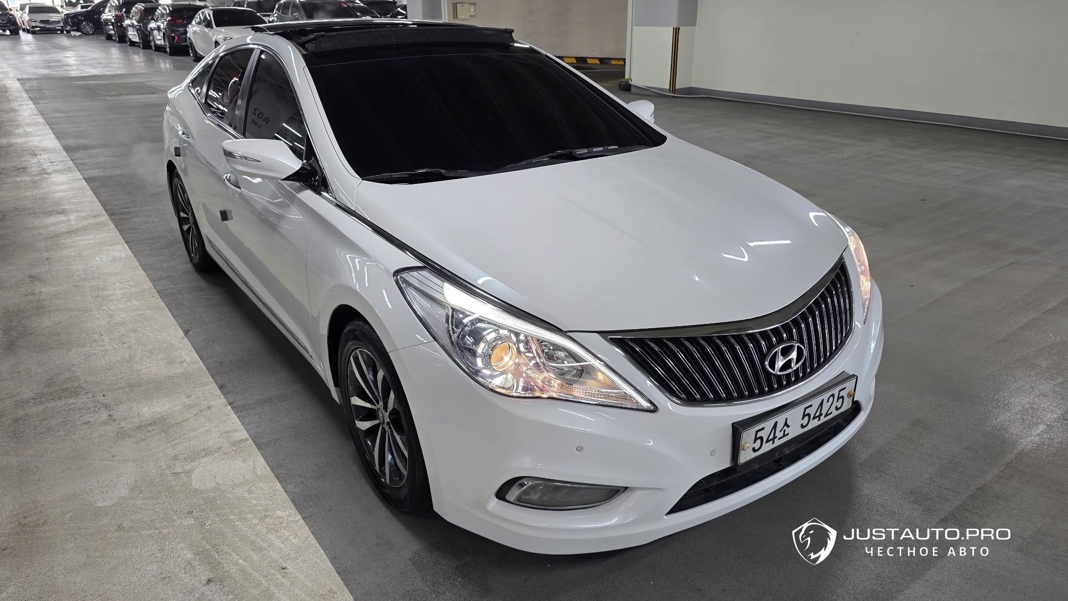 Автомобиль Hyundai Grandeur