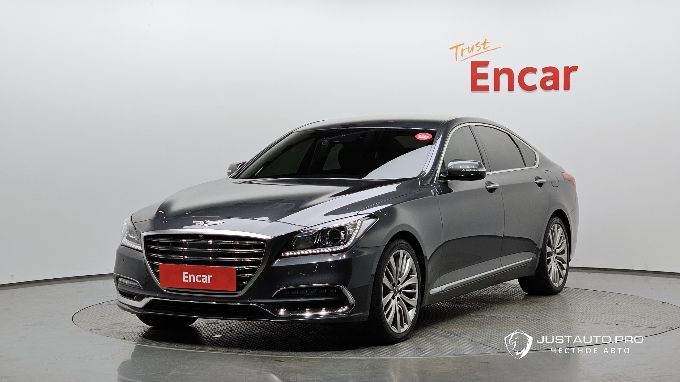 Автомобиль Genesis G80