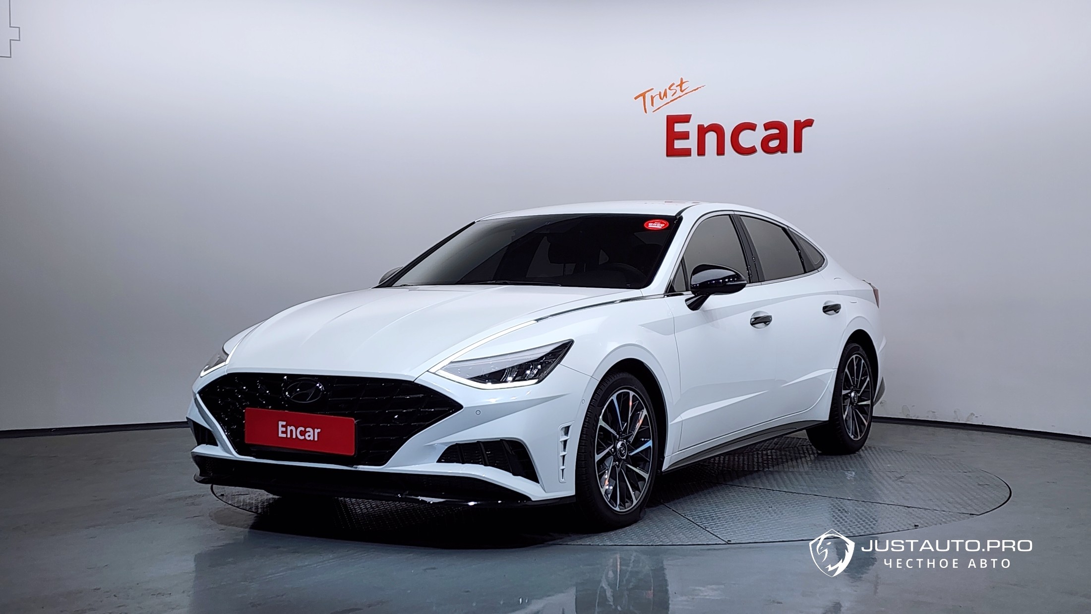 Автомобиль Hyundai Sonata