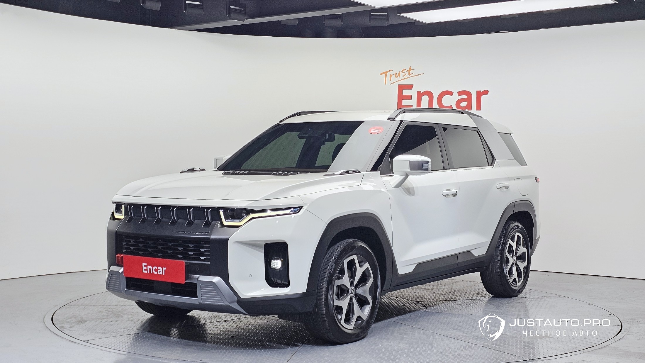 Автомобиль KG_Mobility_Ssangyong Torres