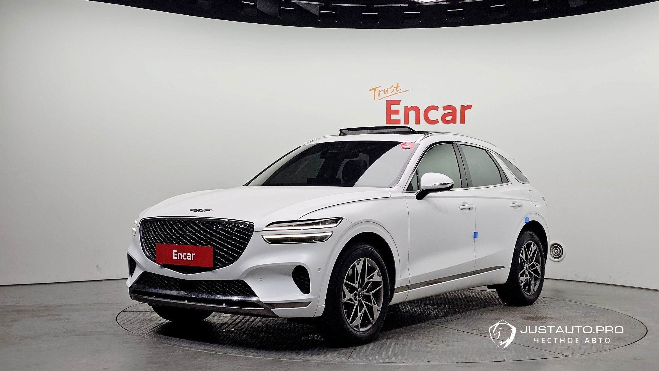 Автомобиль Genesis GV70