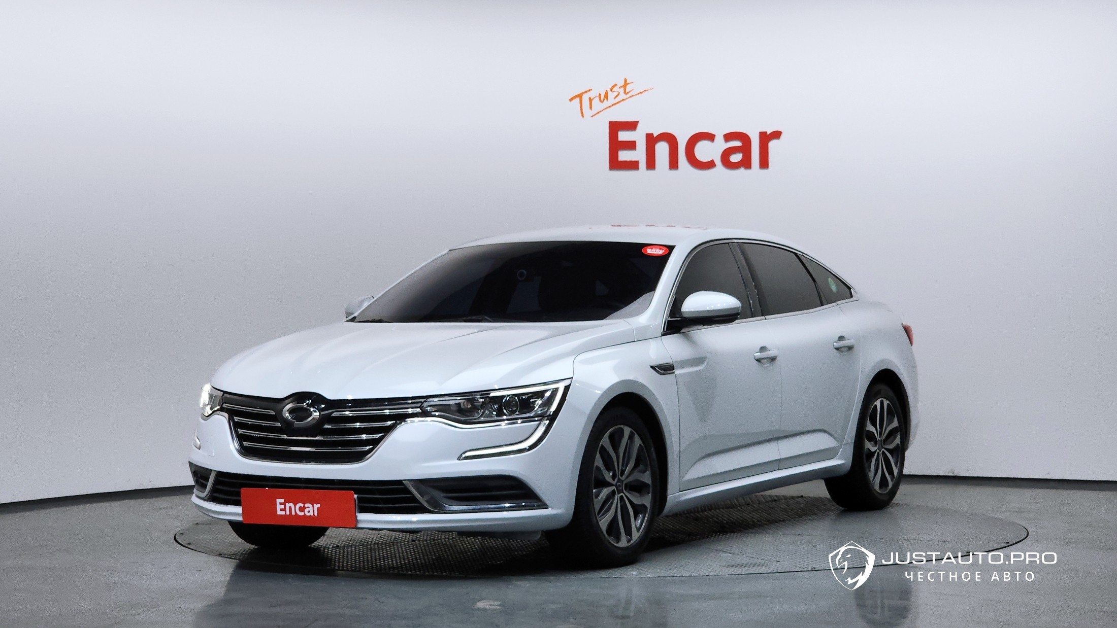 Автомобиль Renault-KoreaSamsung SM6