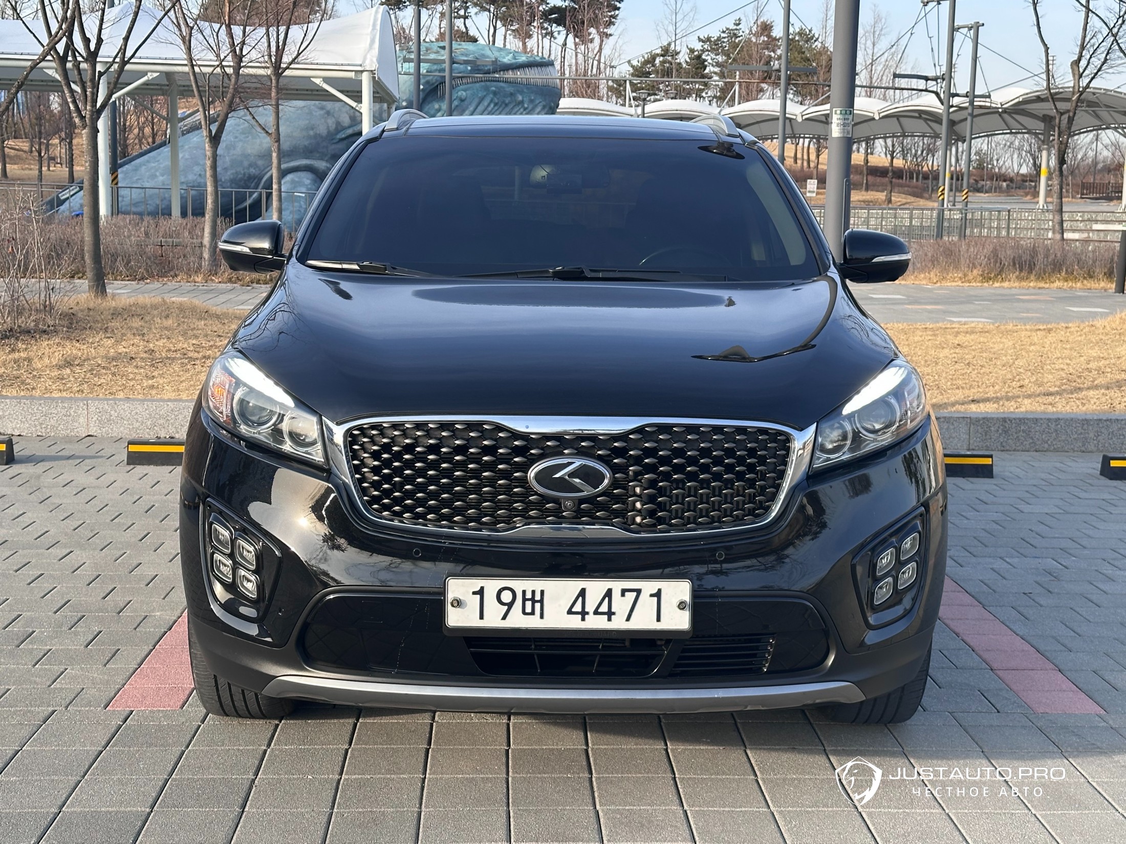 Автомобиль Kia Sorento