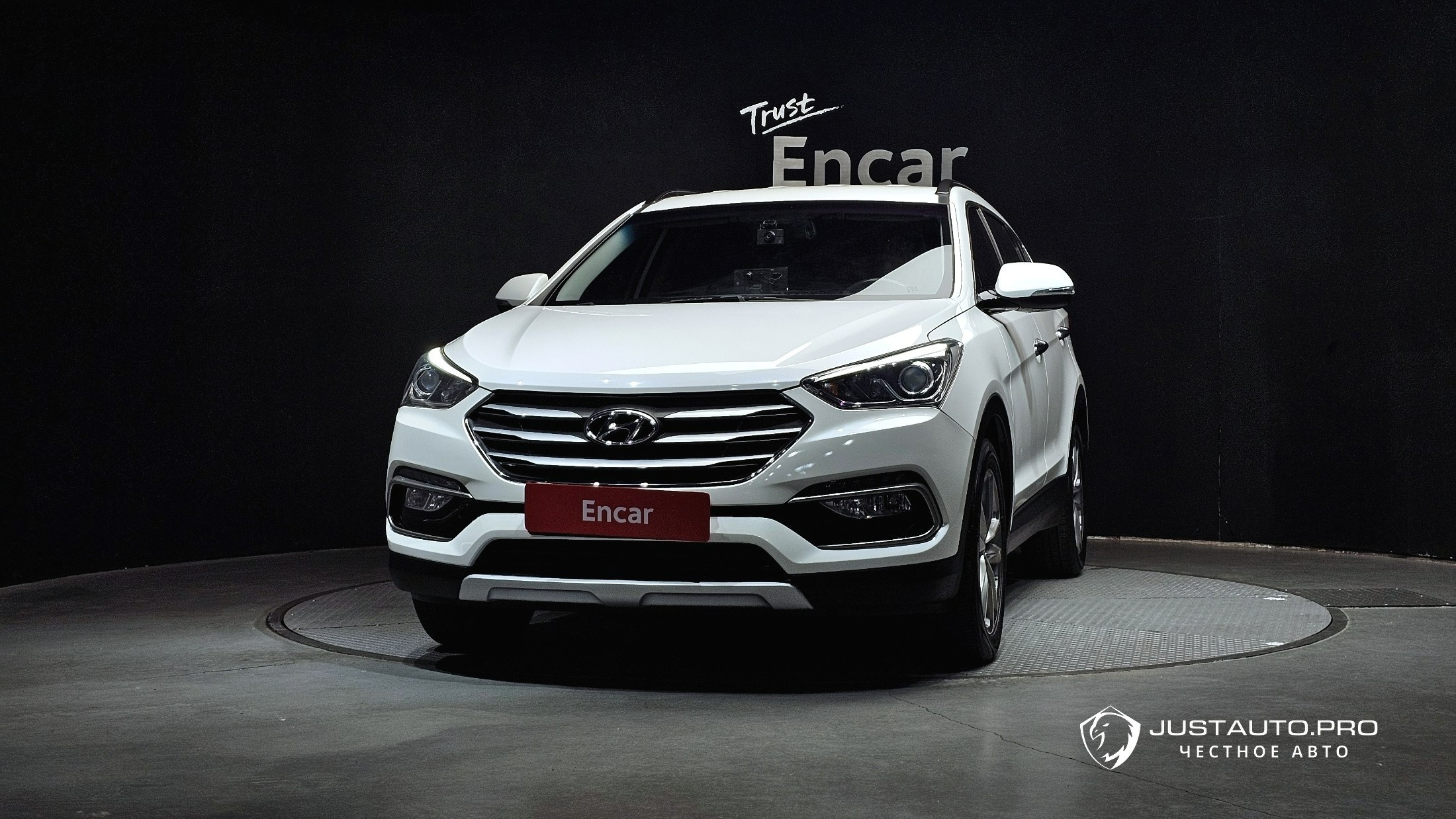 Автомобиль Hyundai Santafe