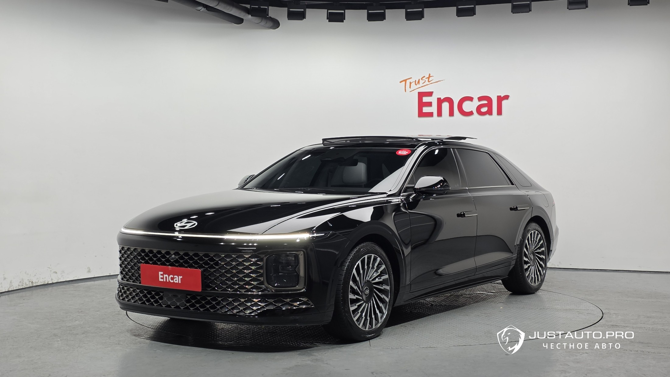 Автомобиль Hyundai Grandeur