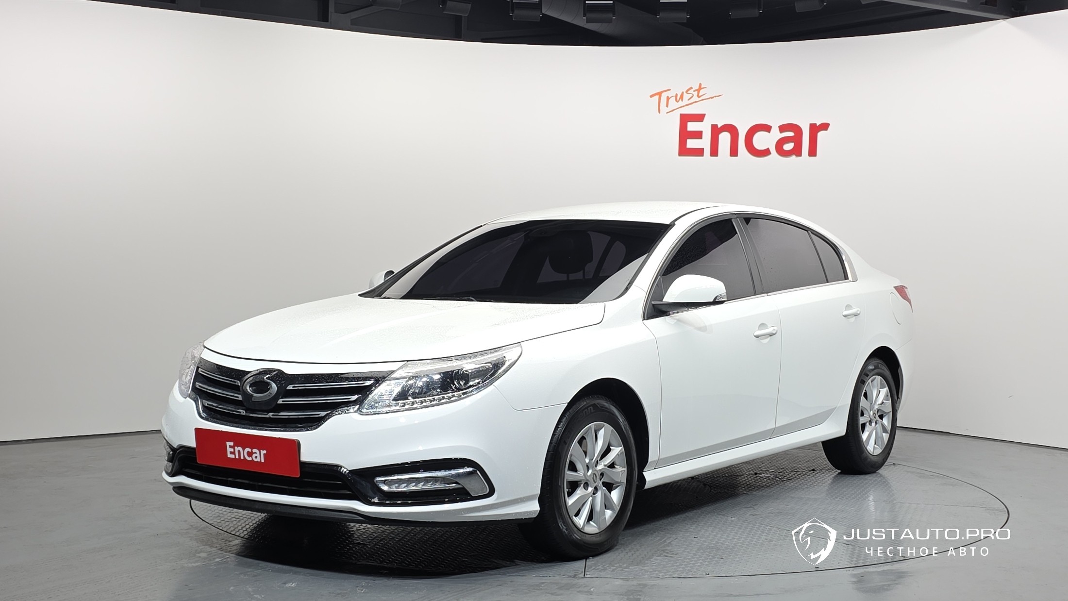 Автомобиль Renault-KoreaSamsung SM5 