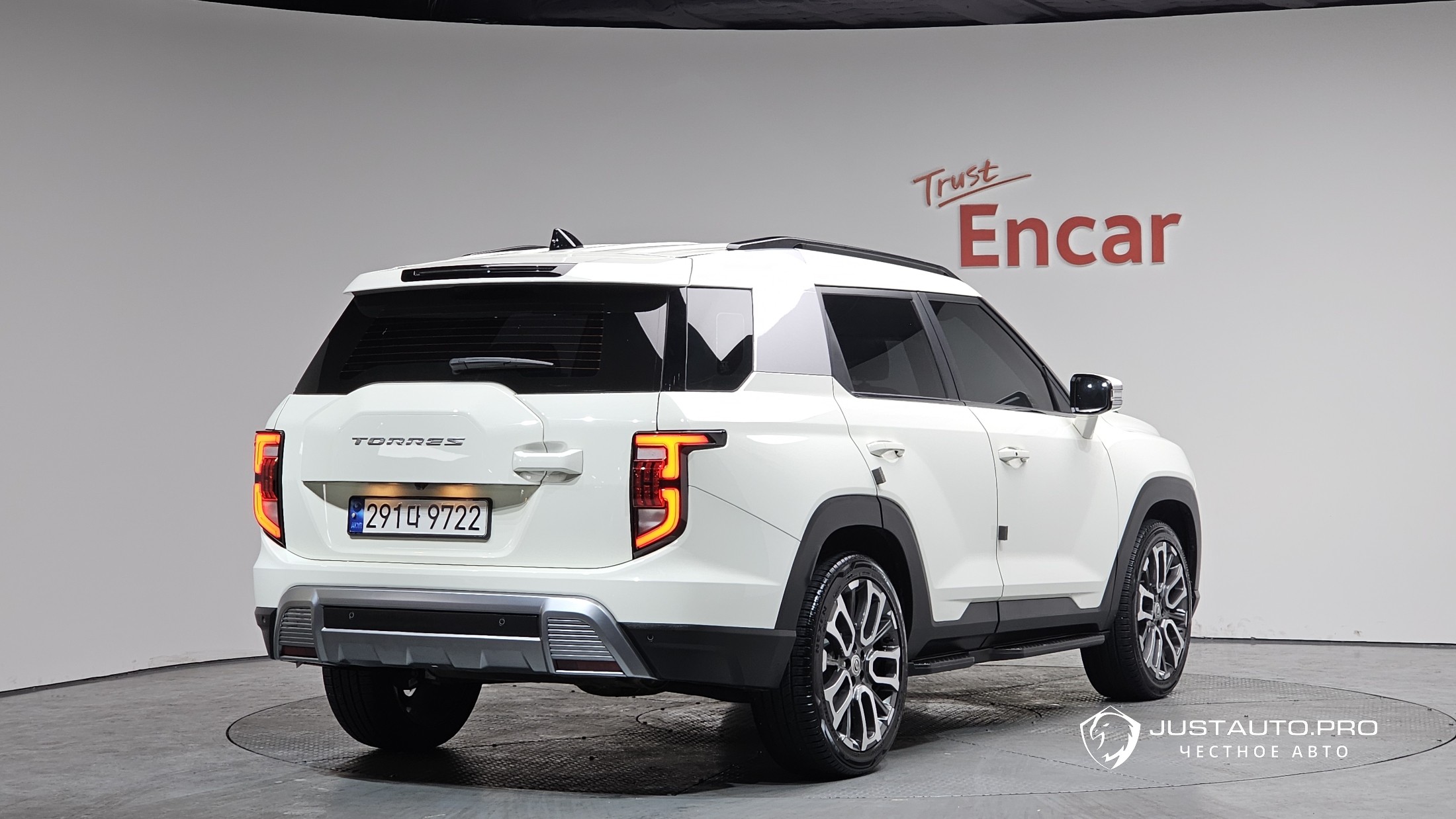 Автомобиль KG_Mobility_Ssangyong Torres