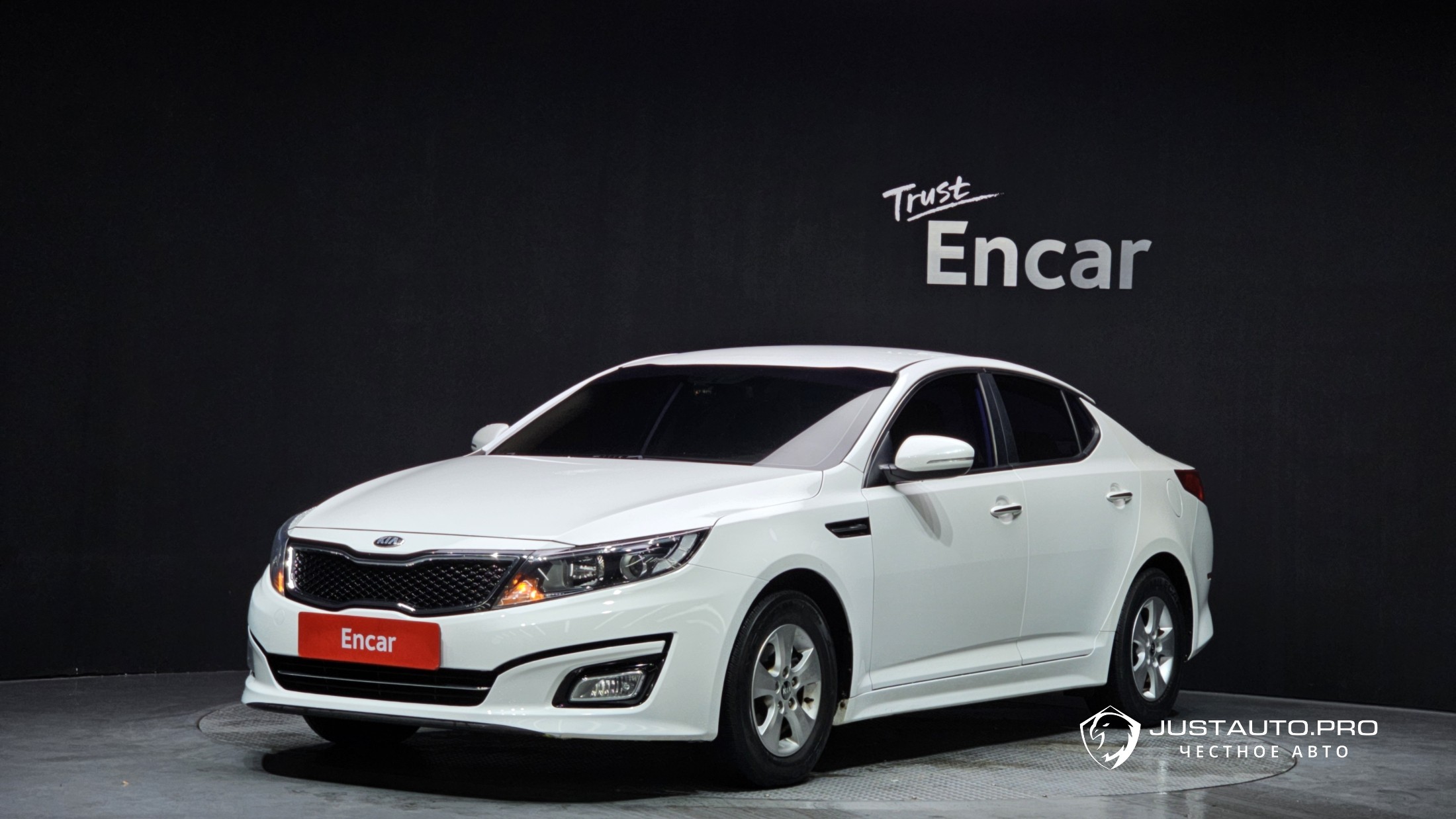 Автомобиль Kia K5