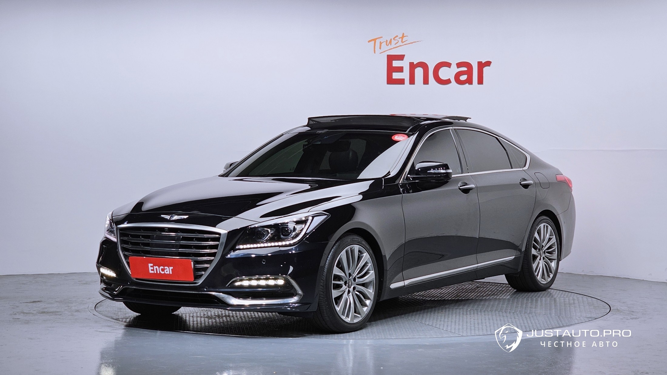 Автомобиль Genesis G80