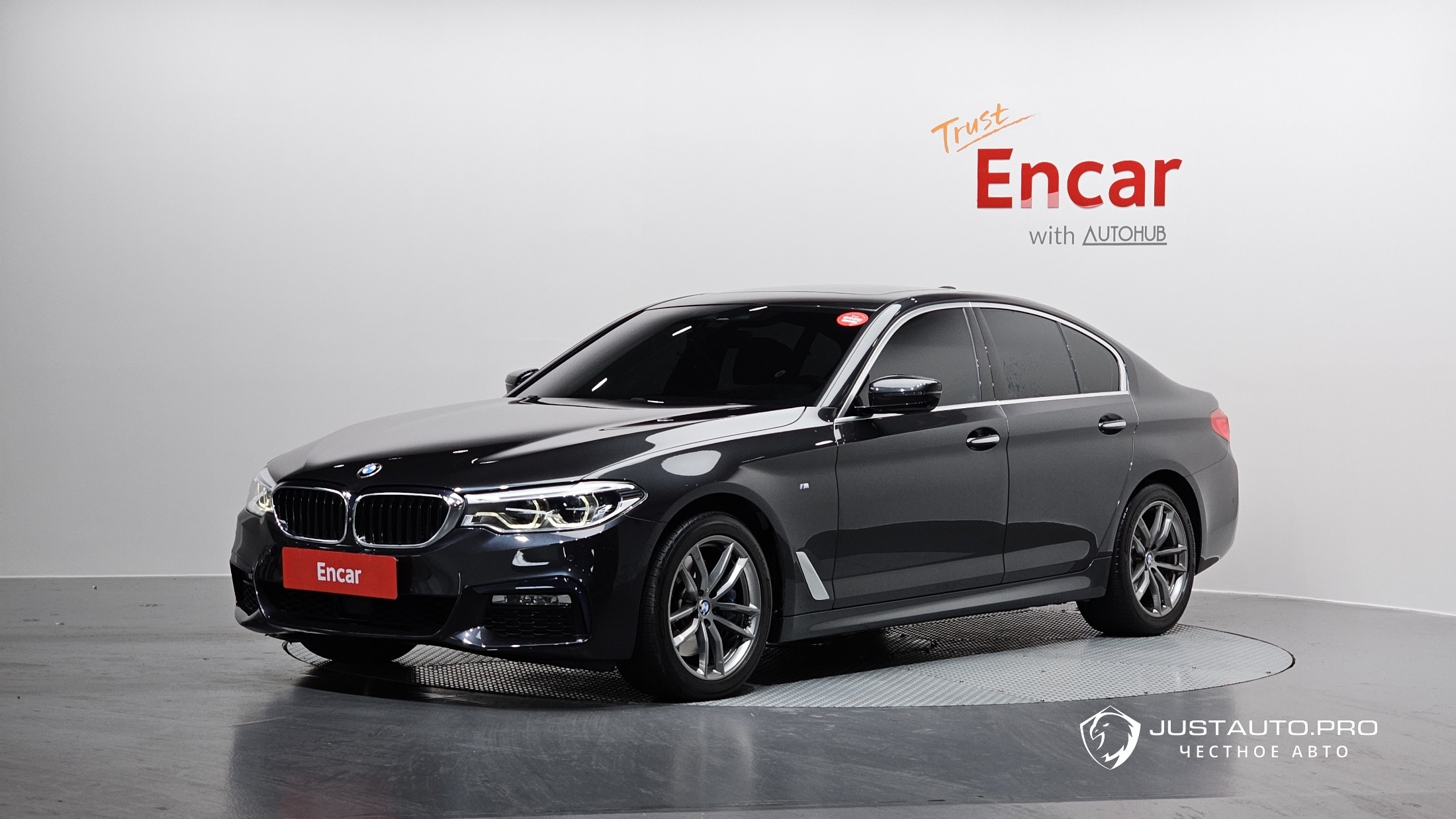 Автомобиль BMW 5-Series