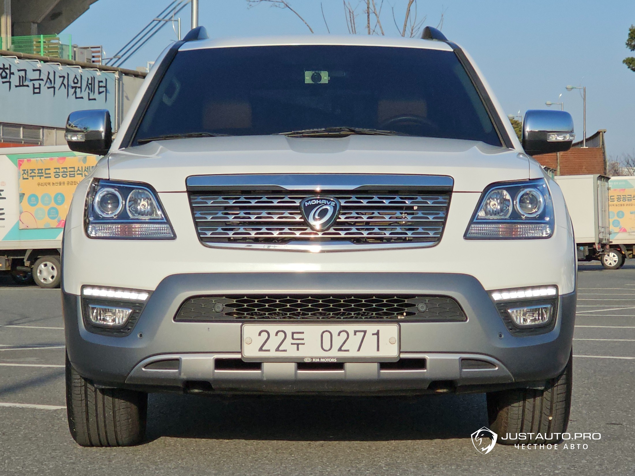 Автомобиль Kia Mohave