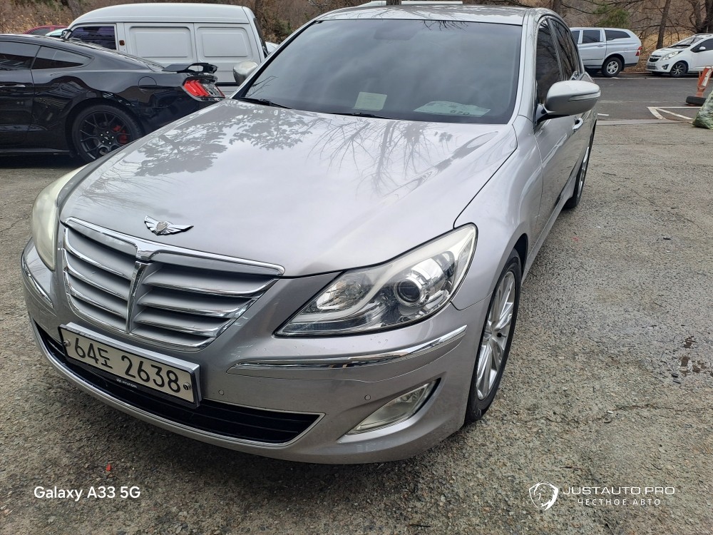 Автомобиль Hyundai Genesis