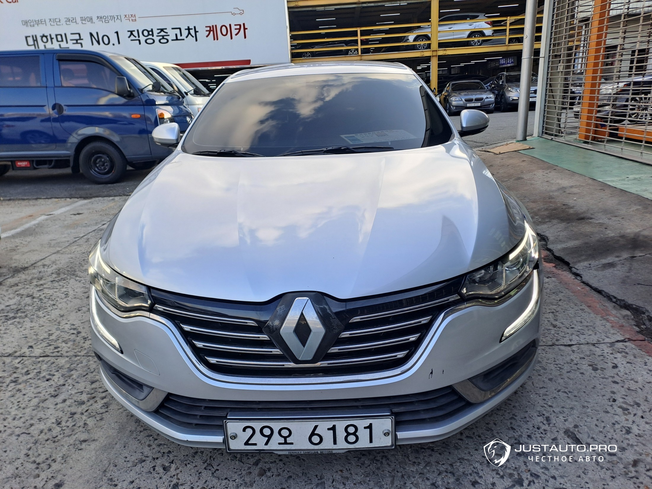 Автомобиль Renault-KoreaSamsung SM6