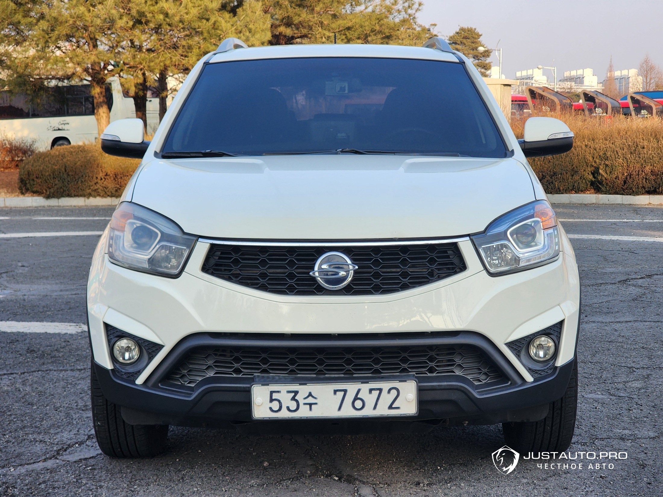 Автомобиль KG_Mobility_Ssangyong KORANDO