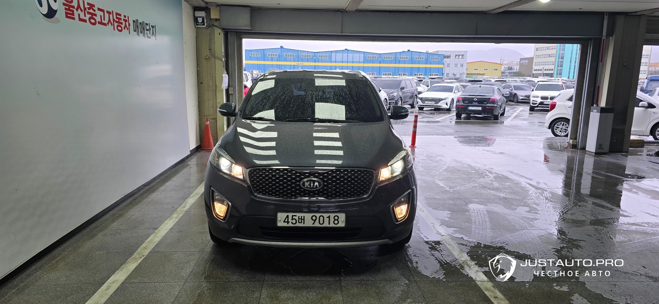 Автомобиль Kia Sorento