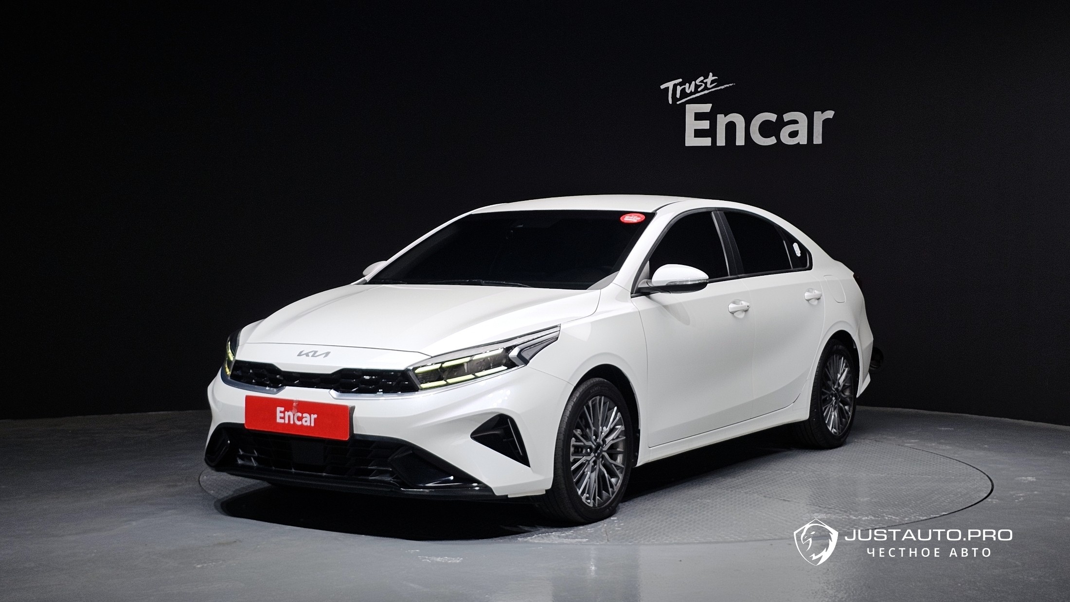 Автомобиль Kia K3