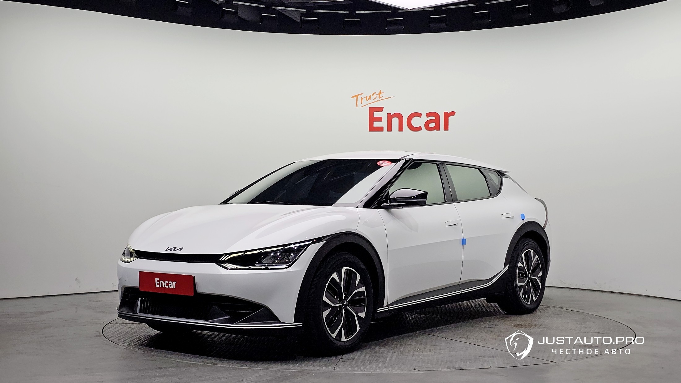 Автомобиль Kia EV6