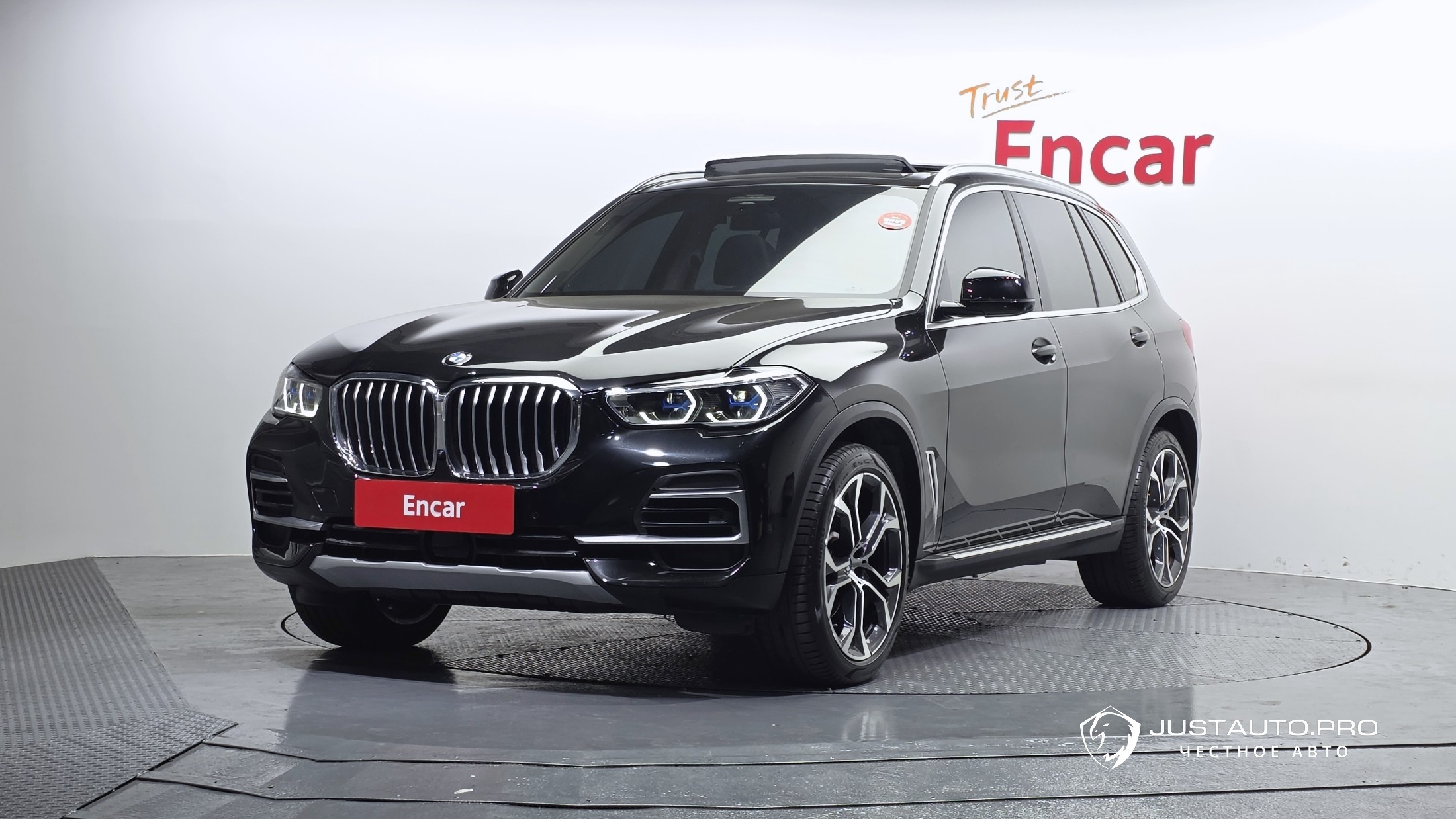 Автомобиль BMW X5