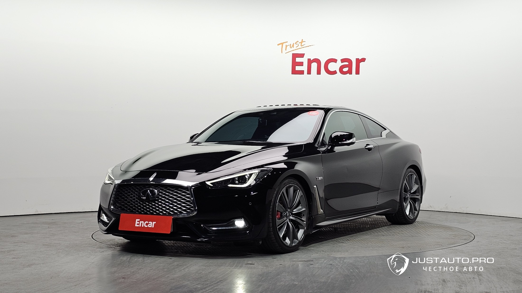 Автомобиль Infiniti Q60