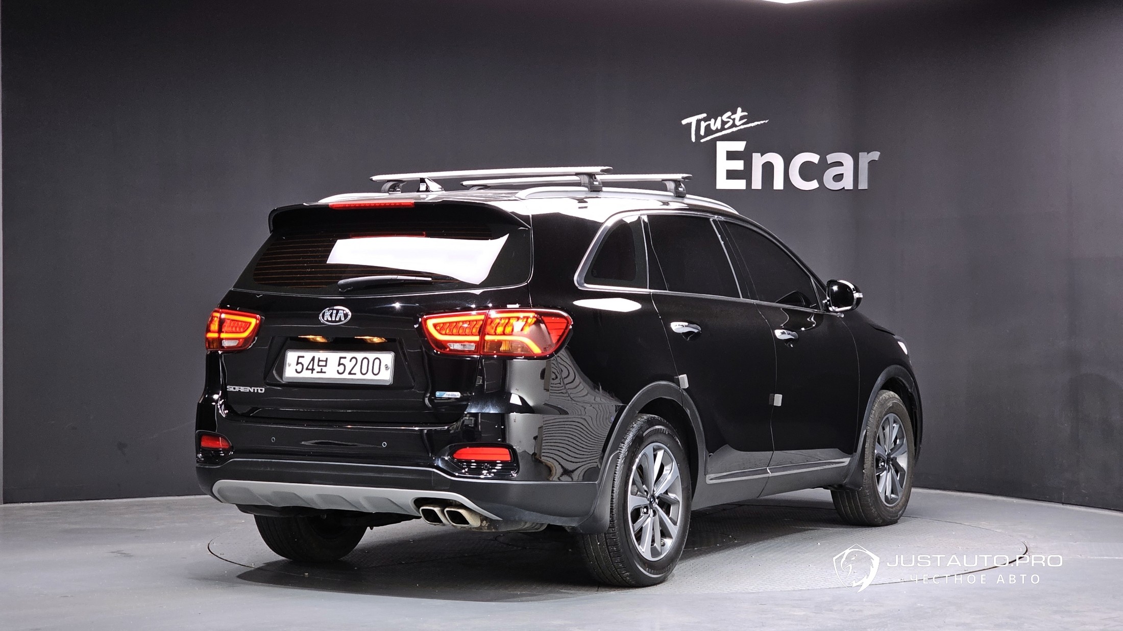 Автомобиль Kia Sorento