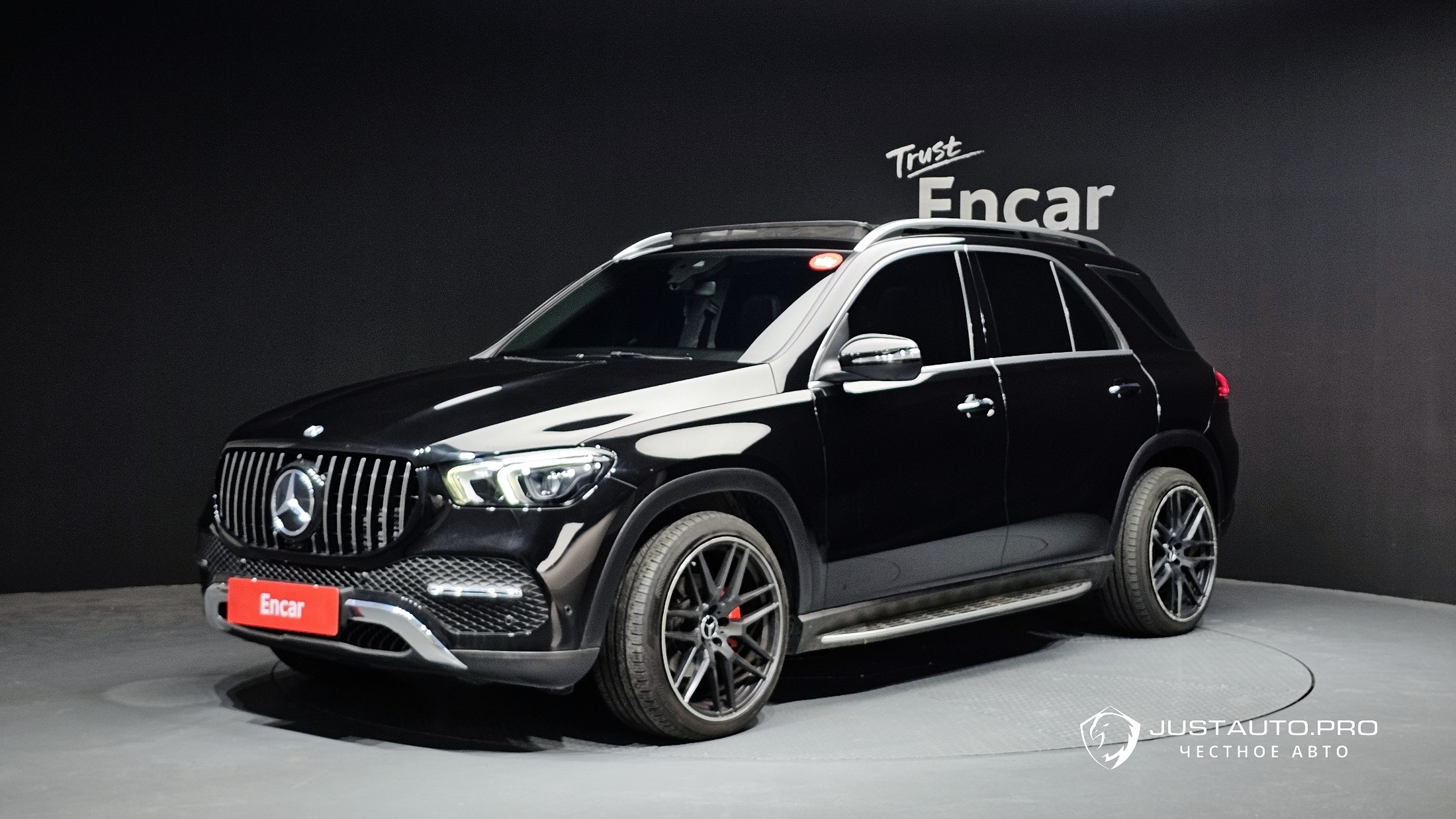 Автомобиль Mercedes-Benz GLE-Class
