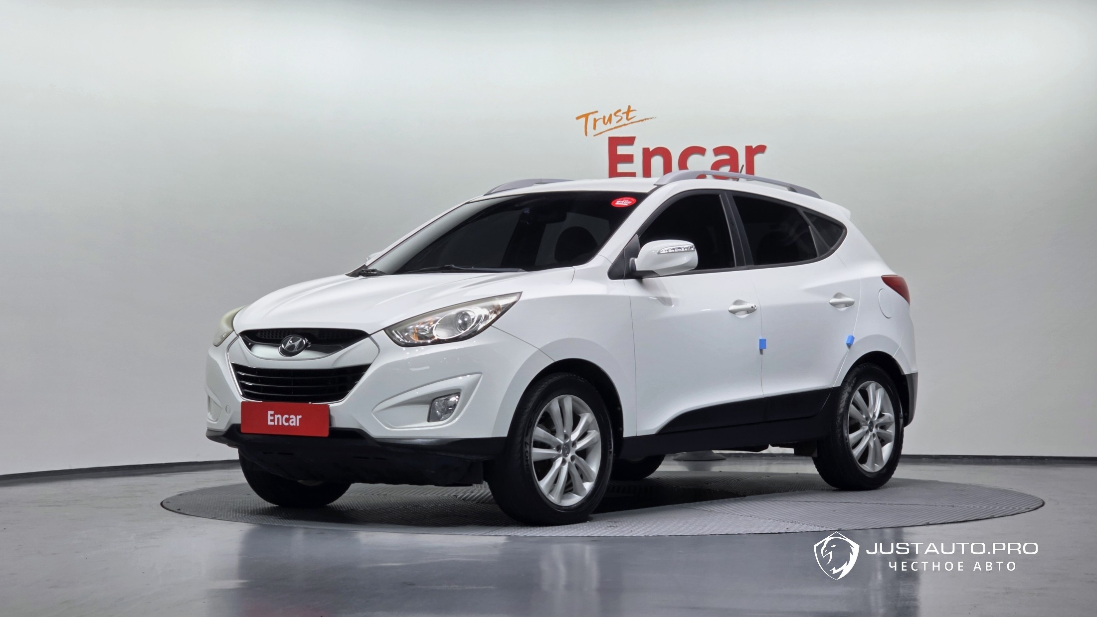 Автомобиль Hyundai Tucson