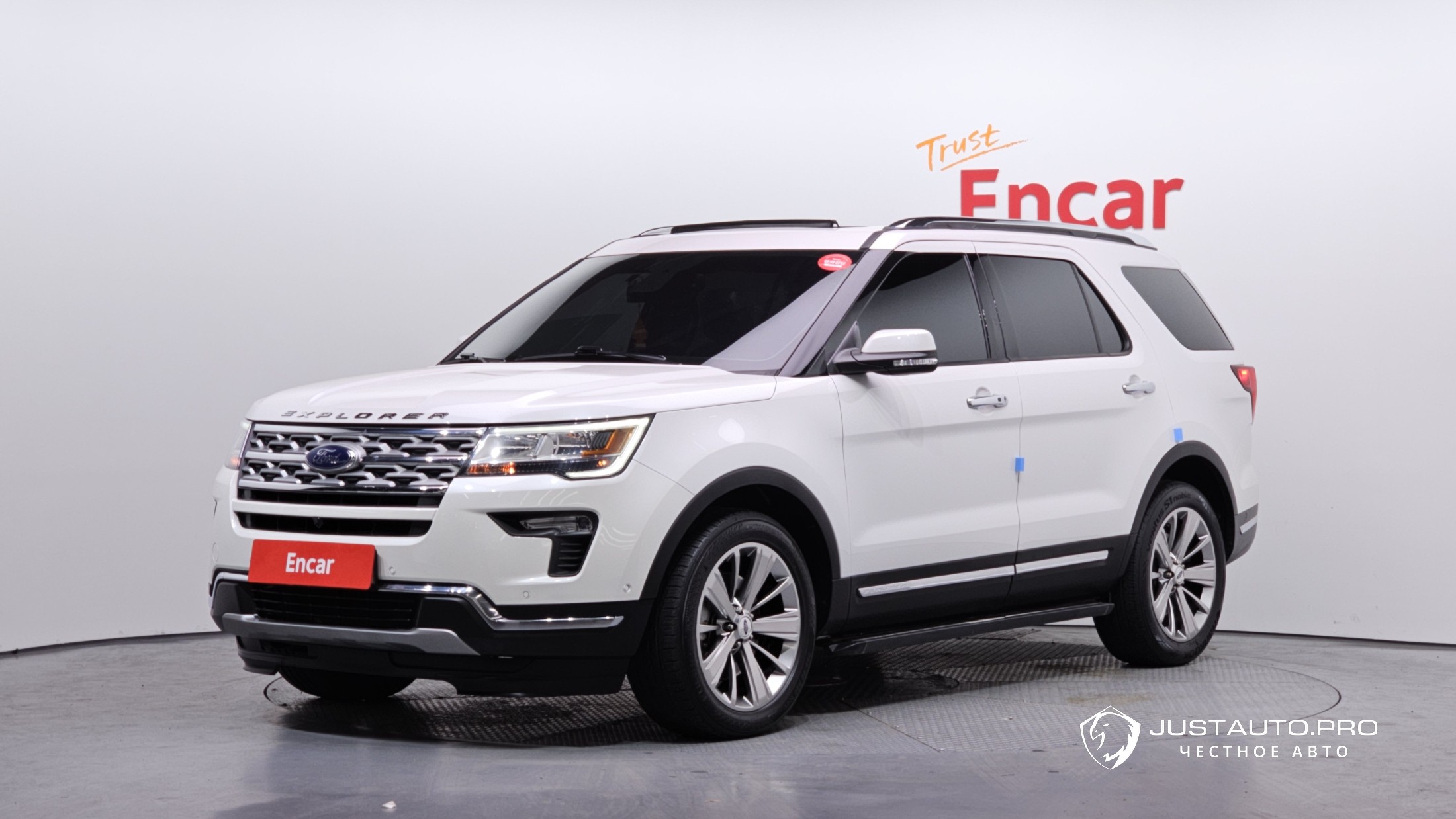 Автомобиль Ford Explorer