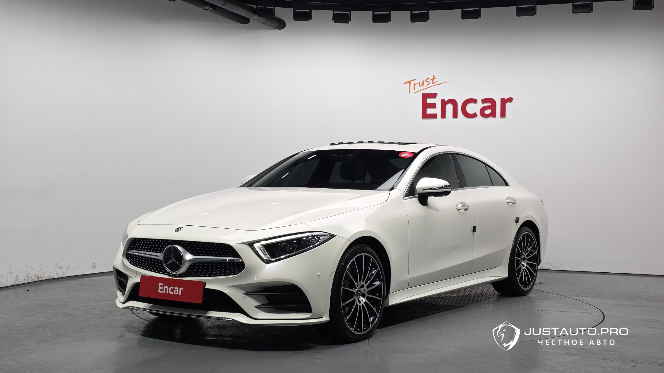 Автомобиль Mercedes-Benz CLS-Class