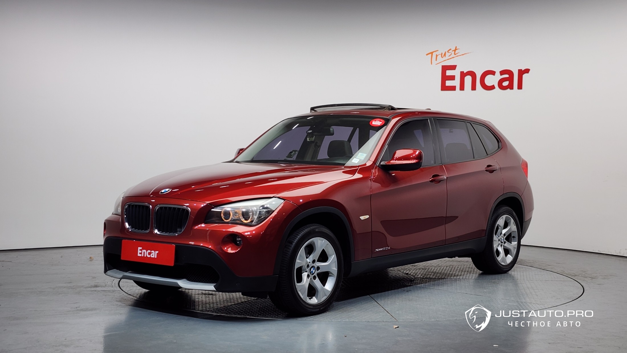 Автомобиль BMW X1