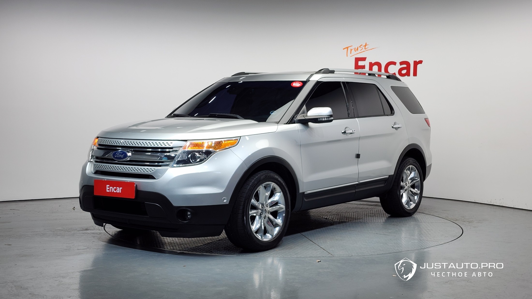 Автомобиль Ford Explorer