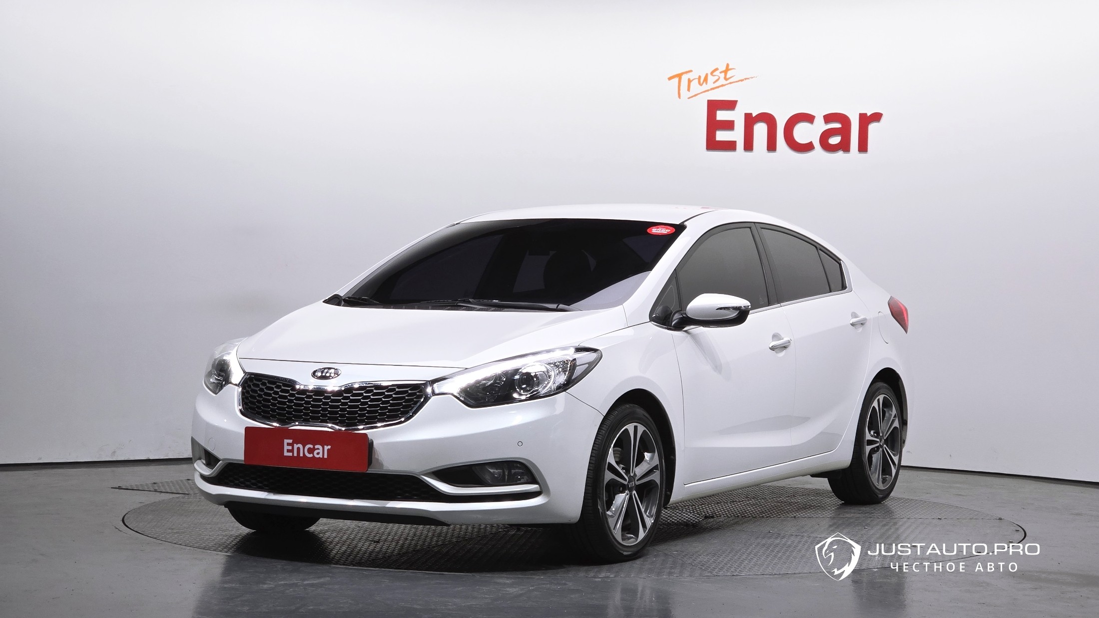 Автомобиль Kia K3