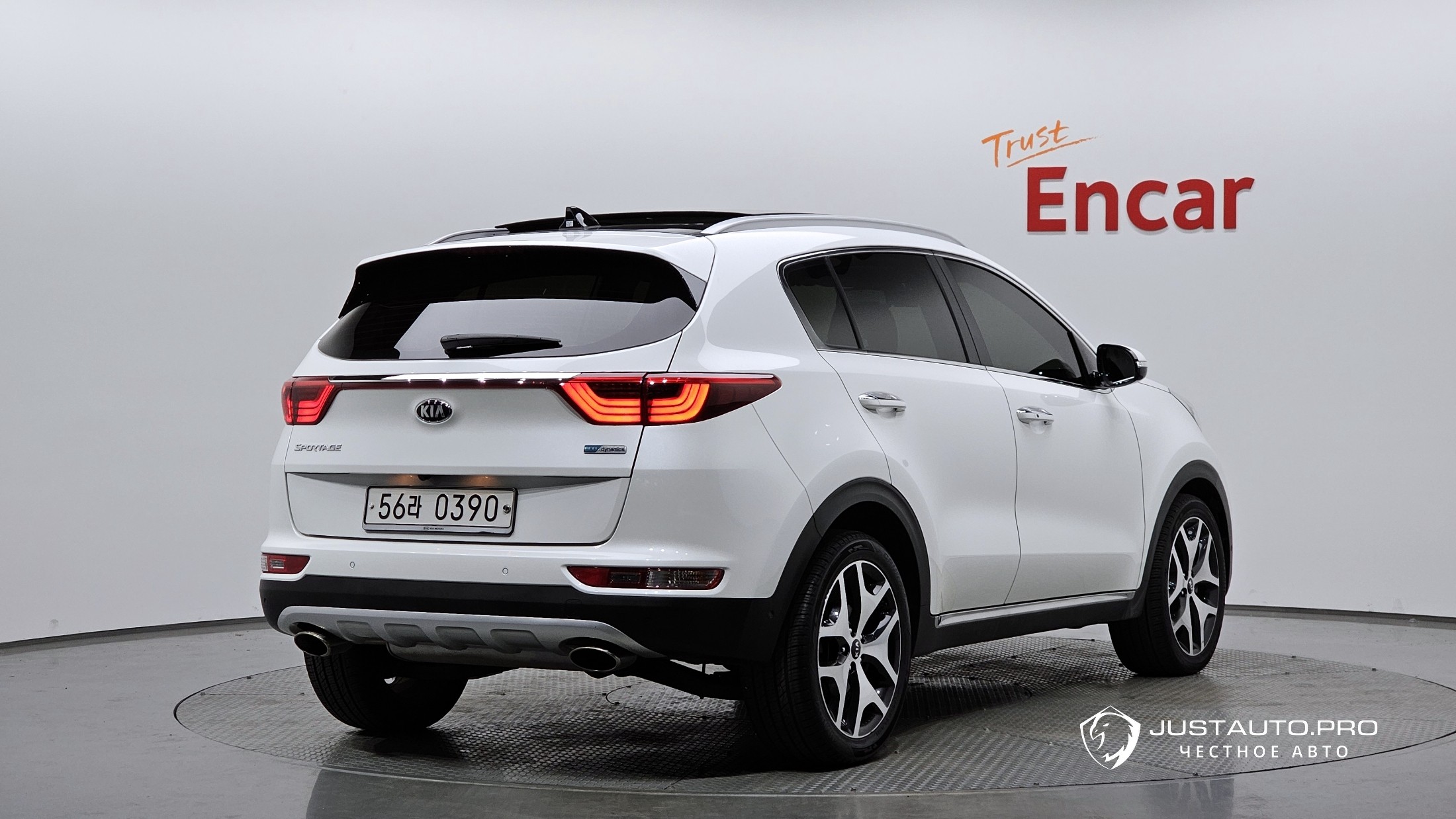 Автомобиль Kia Sportage