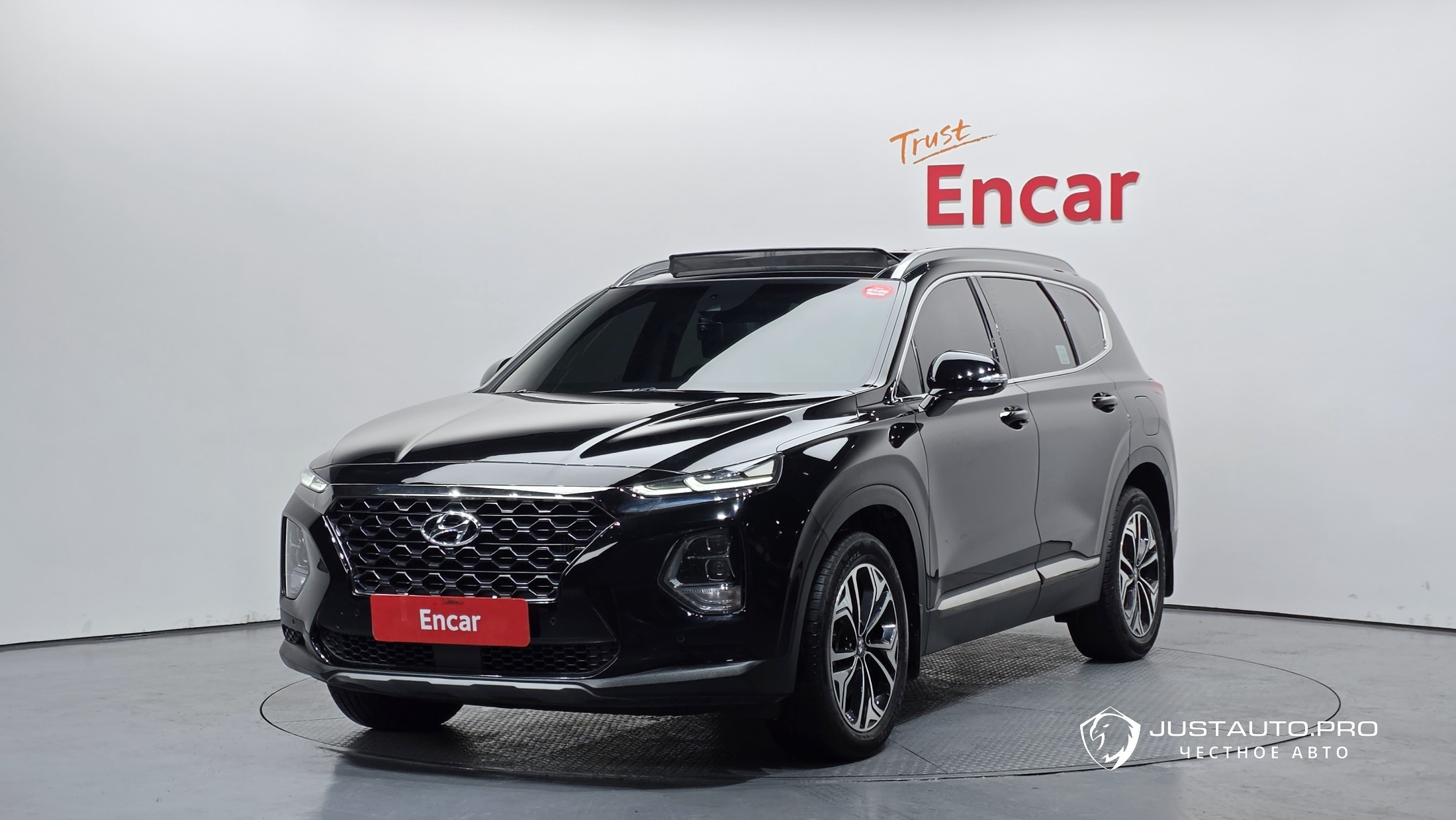 Автомобиль Hyundai Santafe