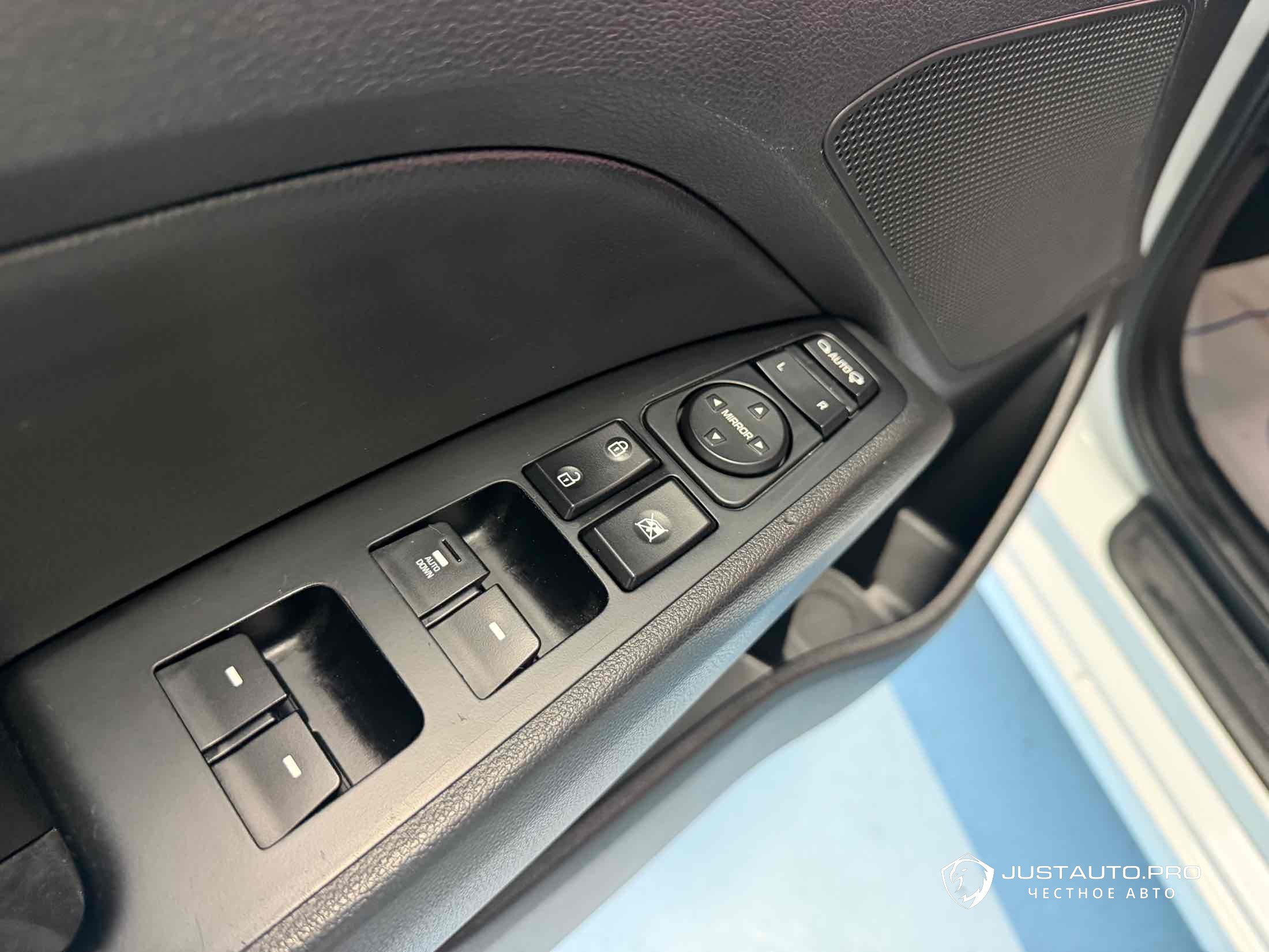 Автомобиль Hyundai AVANTE