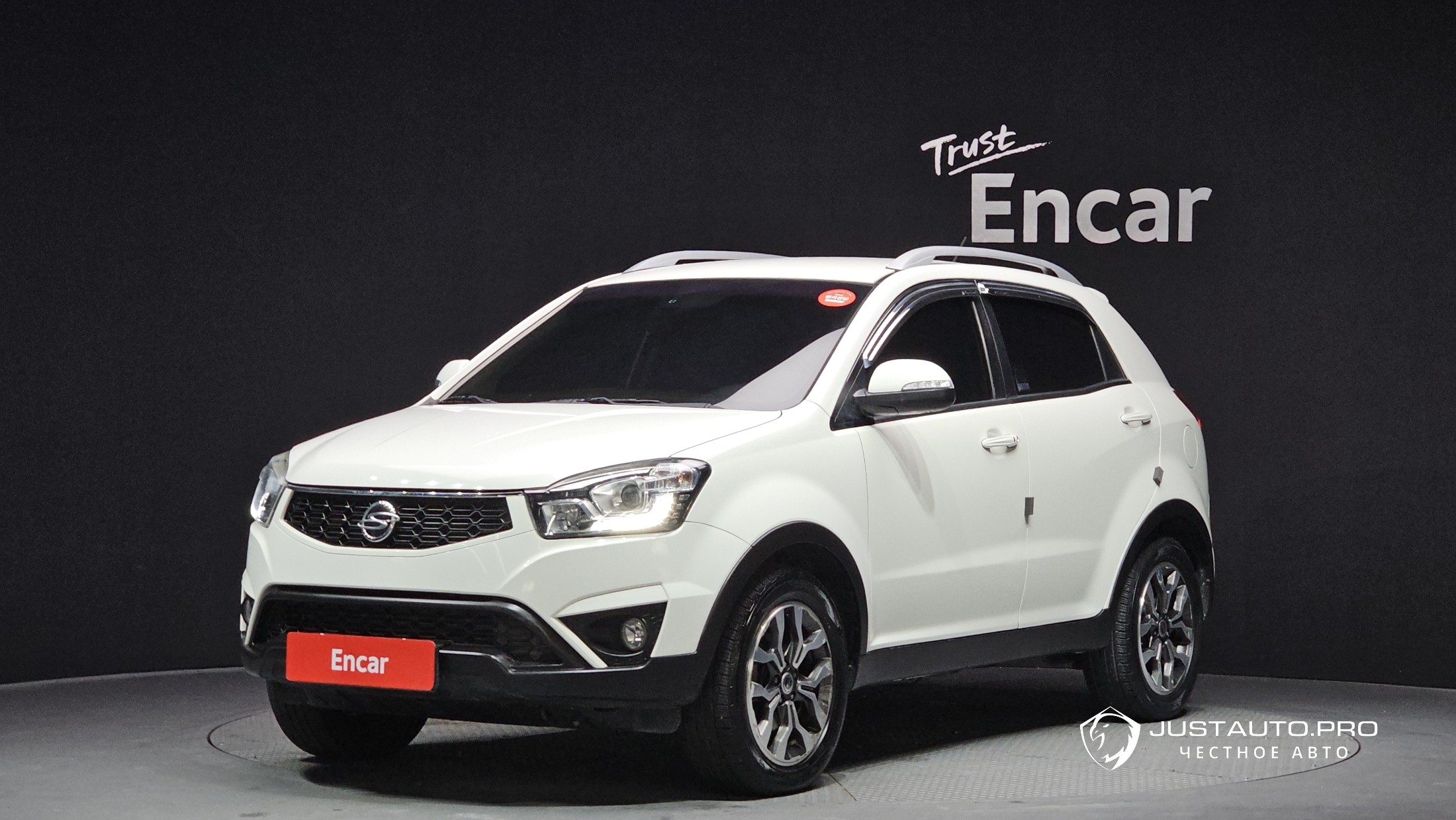 Автомобиль KG_Mobility_Ssangyong KORANDO