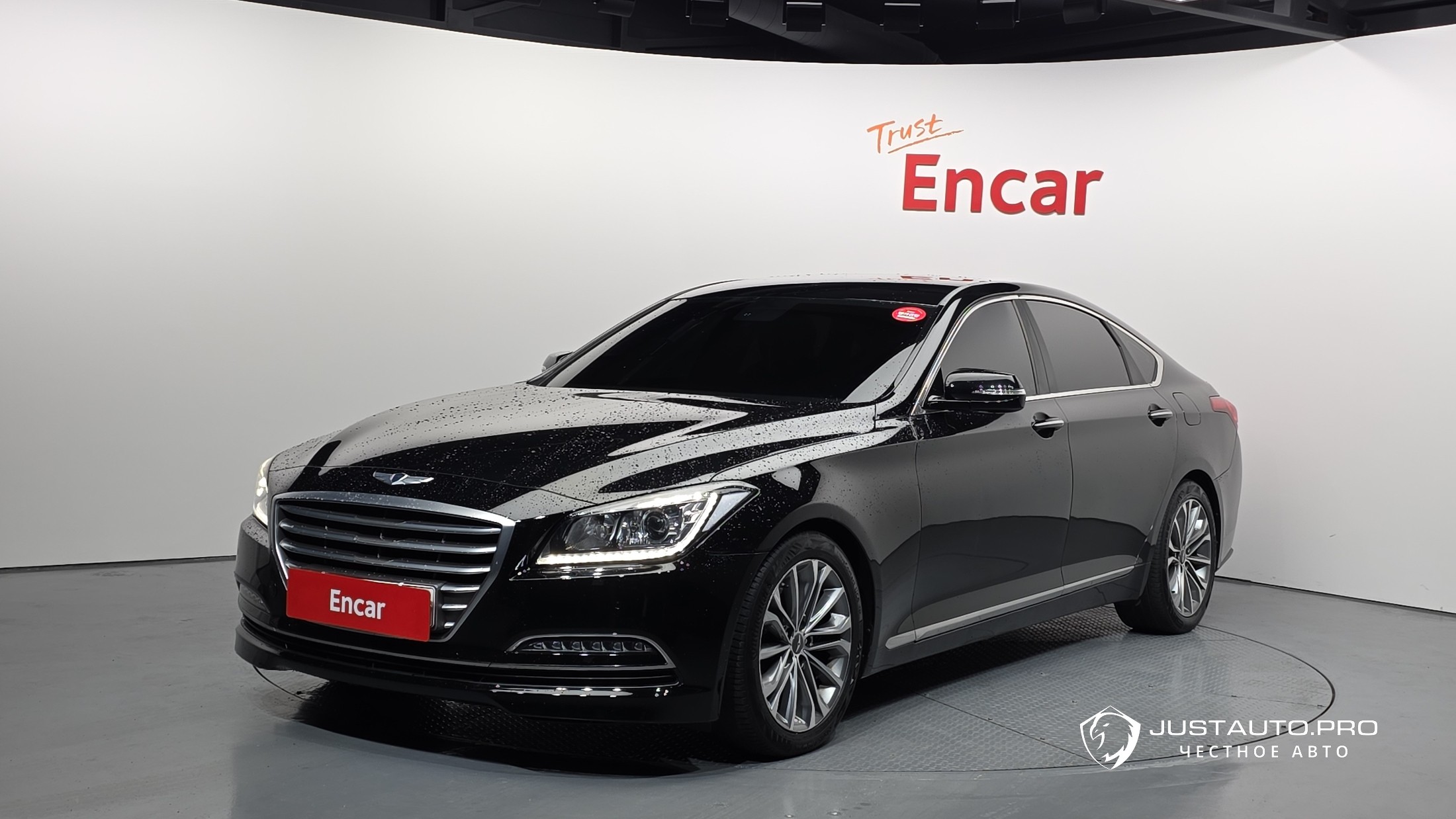 Автомобиль Hyundai Genesis