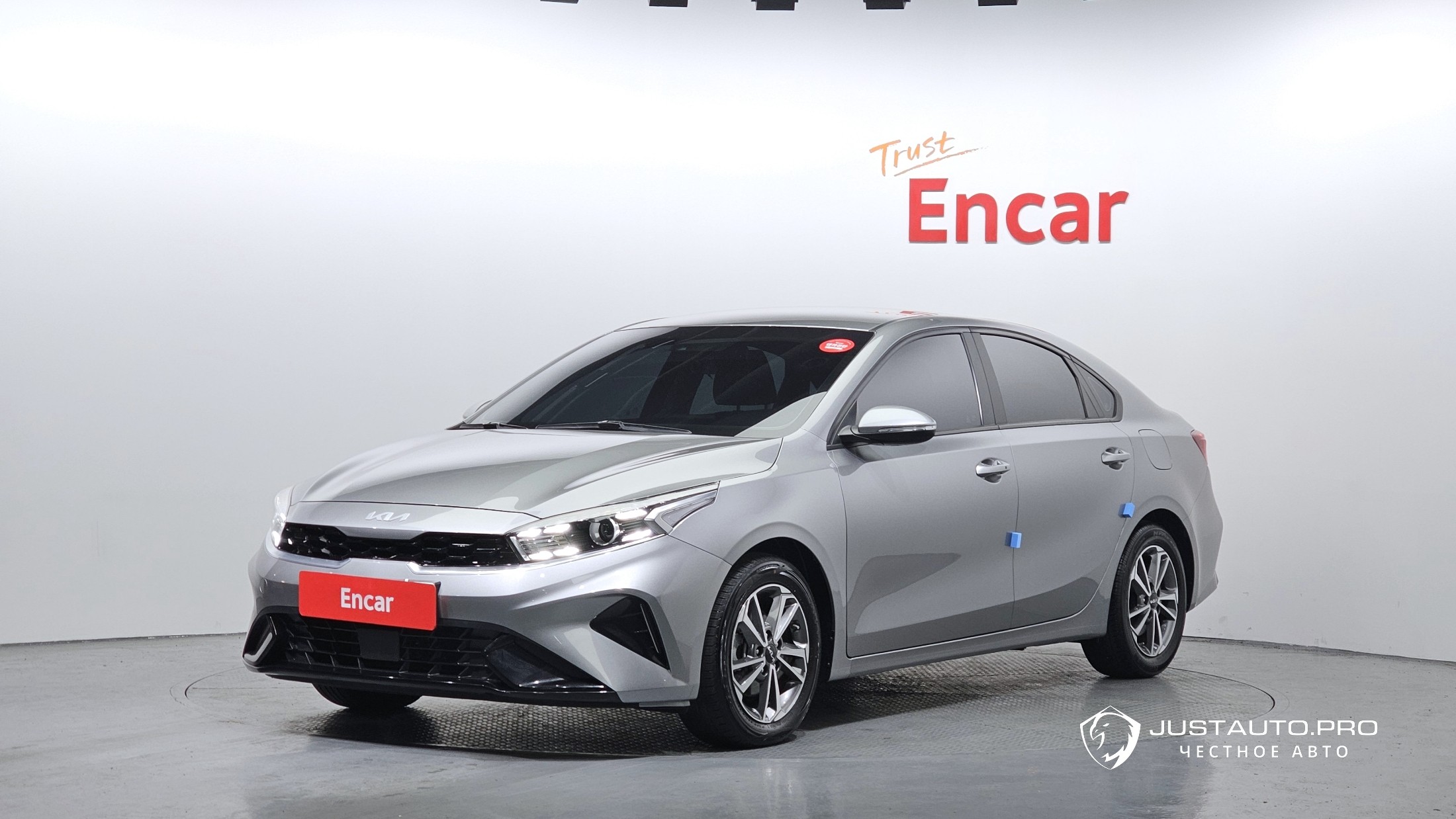 Автомобиль Kia K3