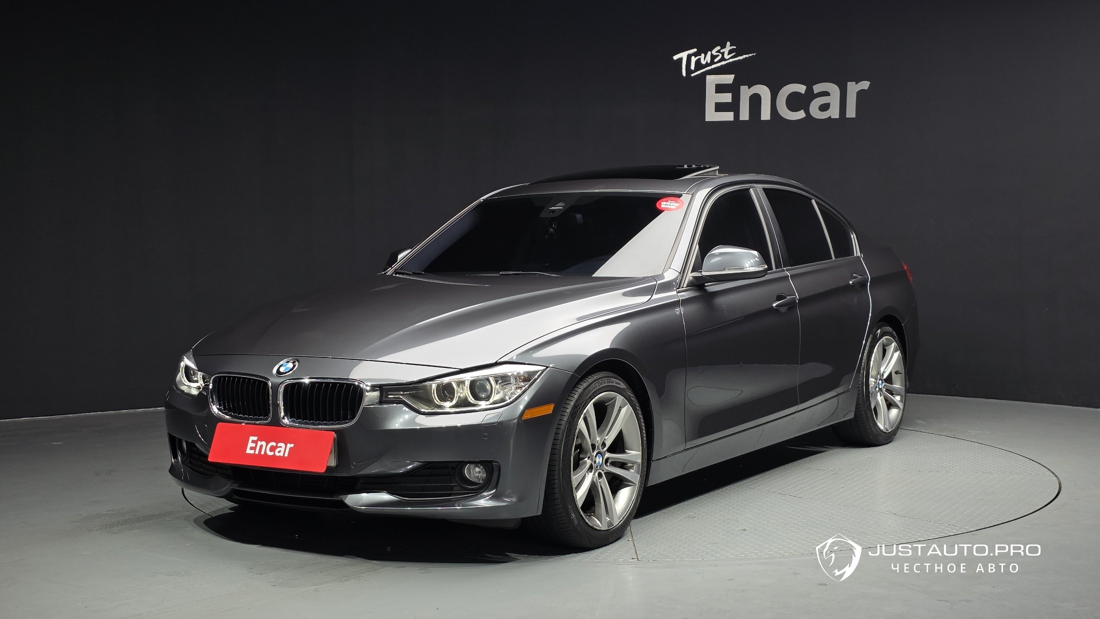Автомобиль BMW 3-Series