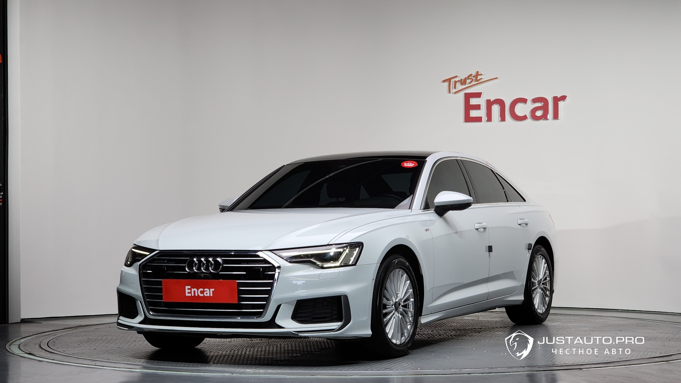 Автомобиль Audi A6