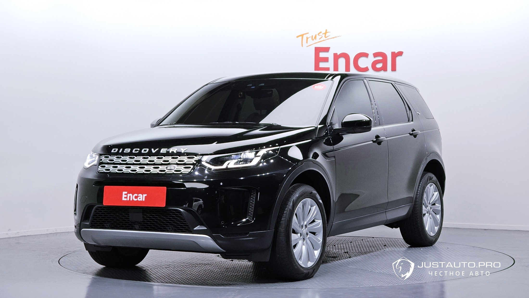 Автомобиль Land Rover Discovery Sport