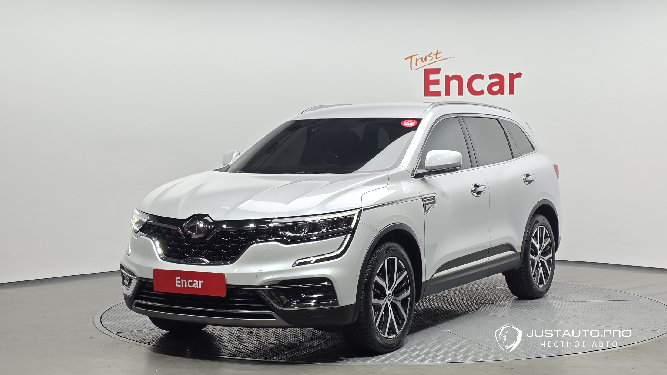 Автомобиль Renault-KoreaSamsung QM6