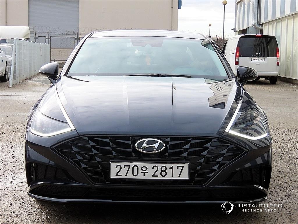 Автомобиль Hyundai Sonata
