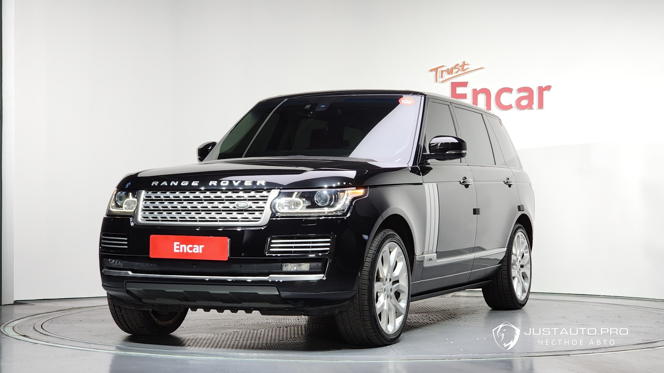 Автомобиль Land Rover Range Rover